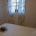 De Sanabria Апартаменты *